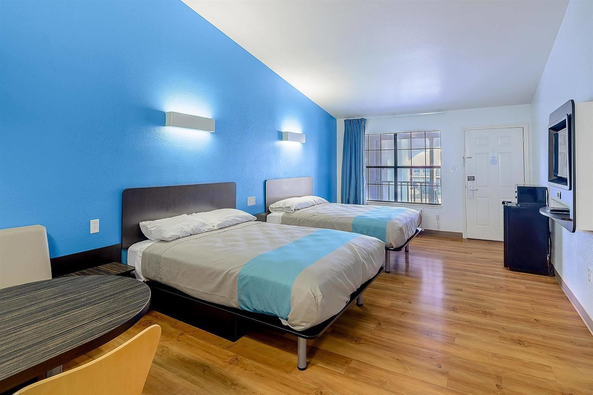 Motel 6-Canton, Tx Екстер'єр фото