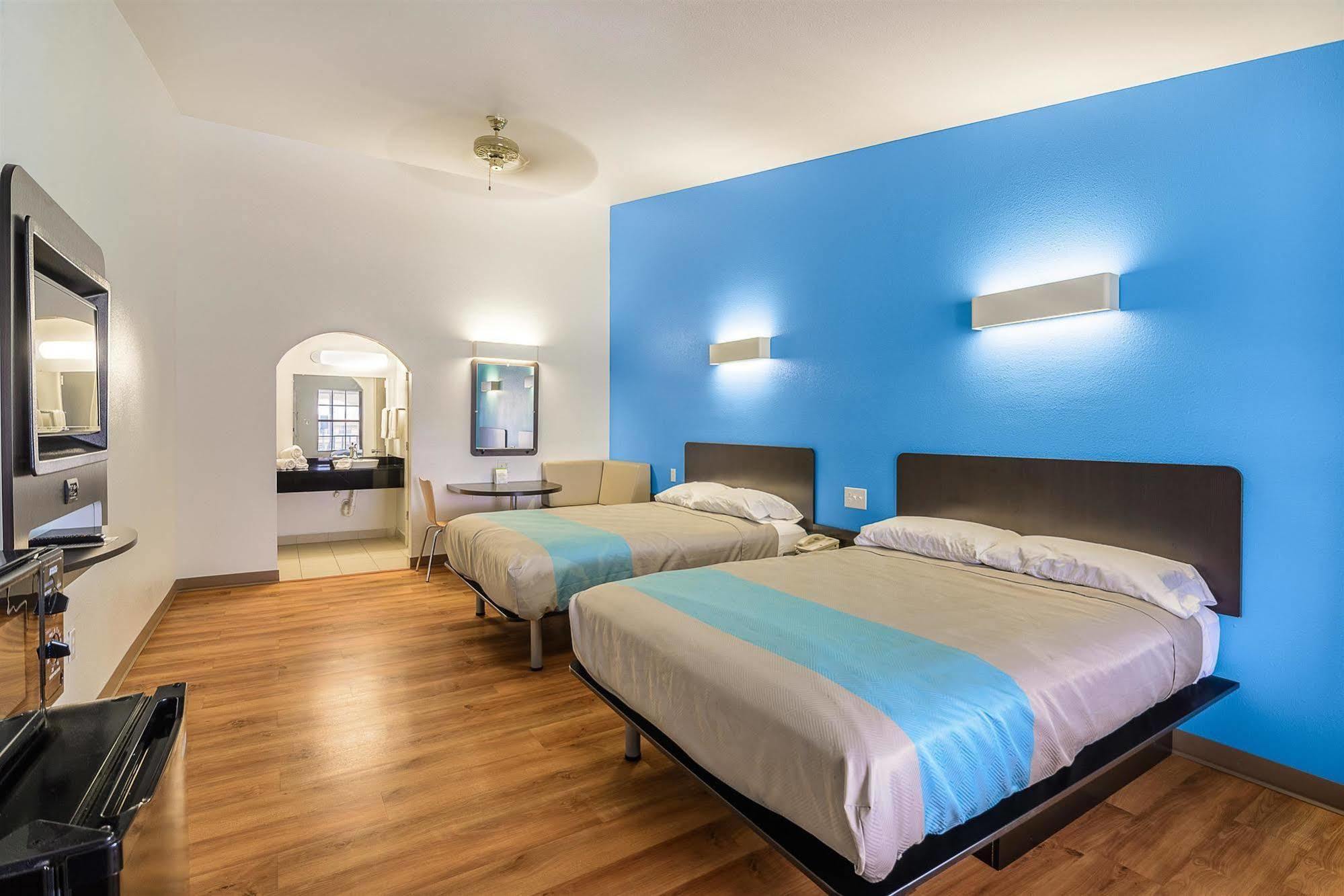 Motel 6-Canton, Tx Екстер'єр фото