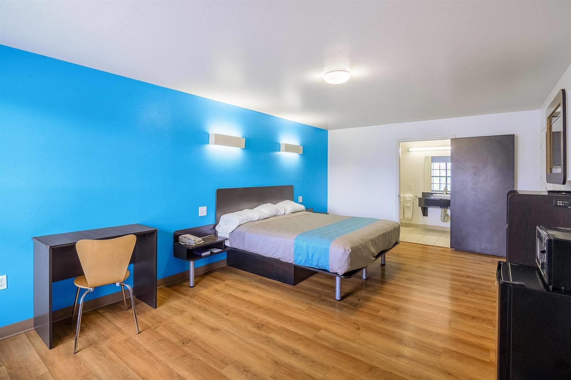 Motel 6-Canton, Tx Екстер'єр фото