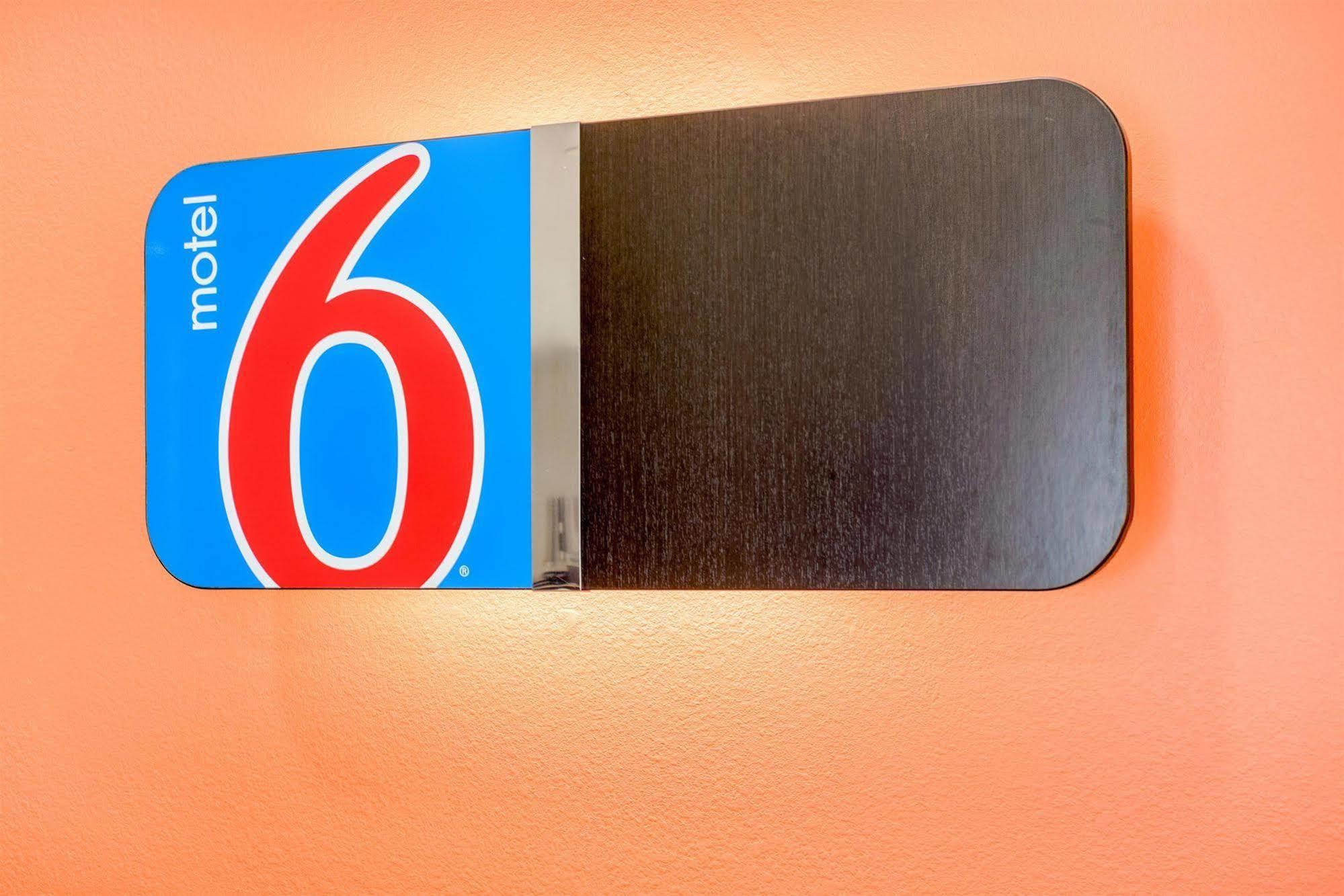 Motel 6-Canton, Tx Екстер'єр фото